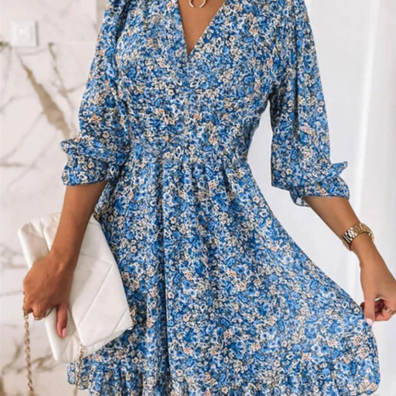 June | Elegant klänning för alla tillfällen