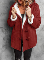CHARLOTTE MANTEL | Zeitlose Wintereleganz neu interpretiert