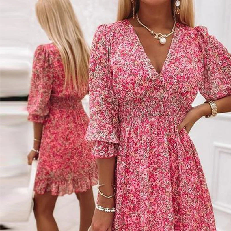 June | Elegant klänning för alla tillfällen