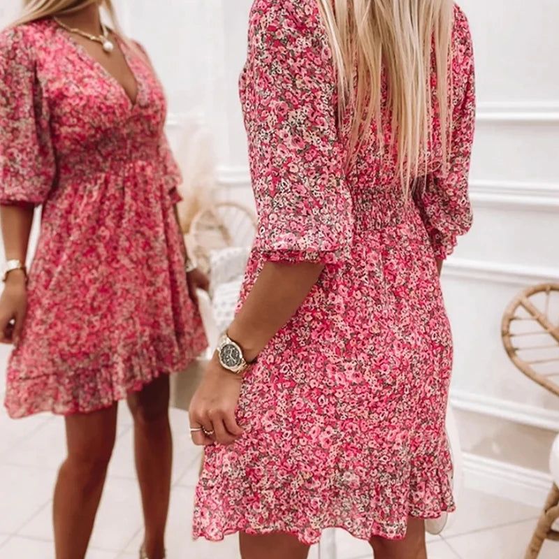 June | Elegant klänning för alla tillfällen