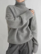 LINEA | Eleganter Pullover mit hohem Kragen