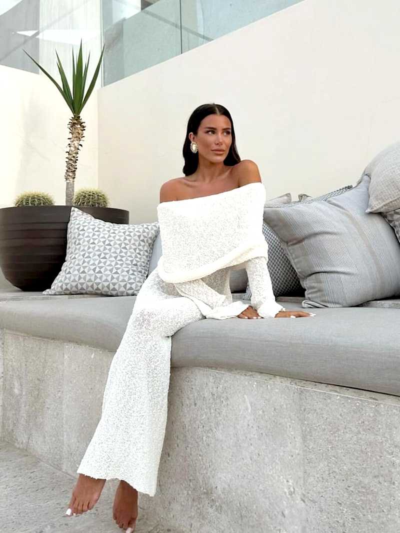 Ella | Elegant damklänning i stilren design