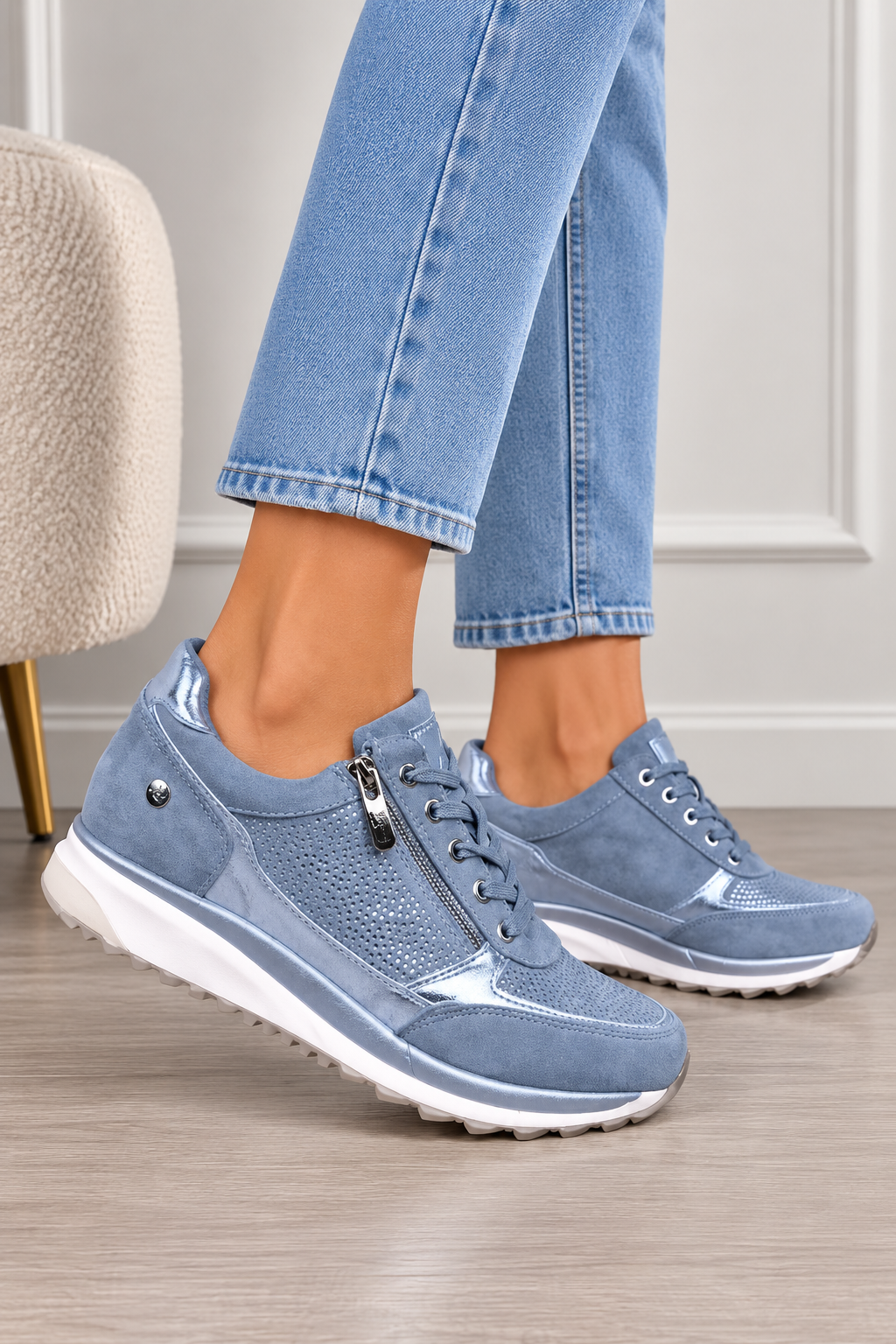 ELISE | BEKVÄMA DAMSNEAKERS MED MJUK DÄMPNING OCH DRAGKEDJA