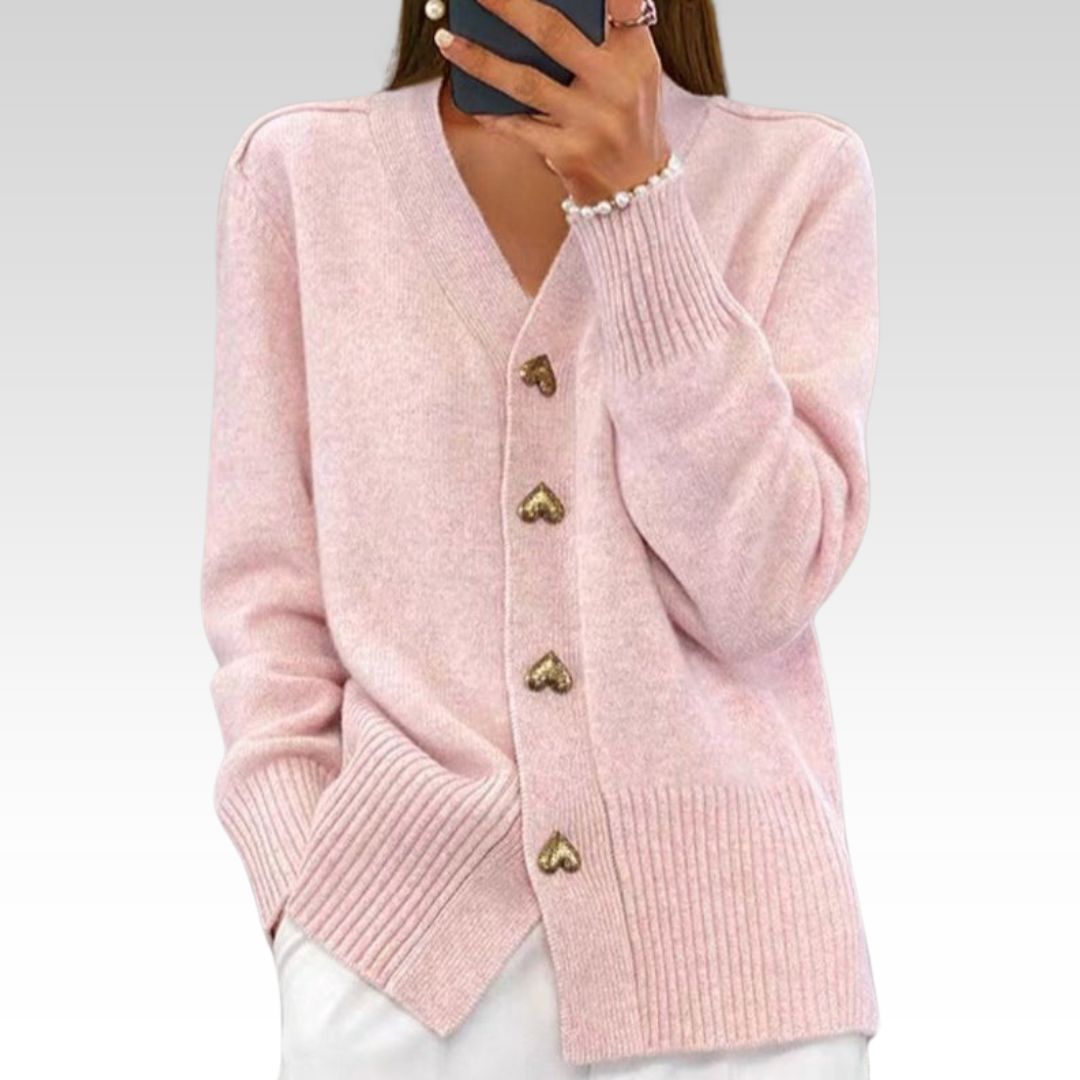Adele | Eleganter Cardigan mit stilvollen Herzknöpfen