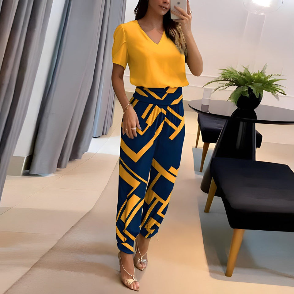 Alexandra | Trendigt blus- och byxset för en stilfull look