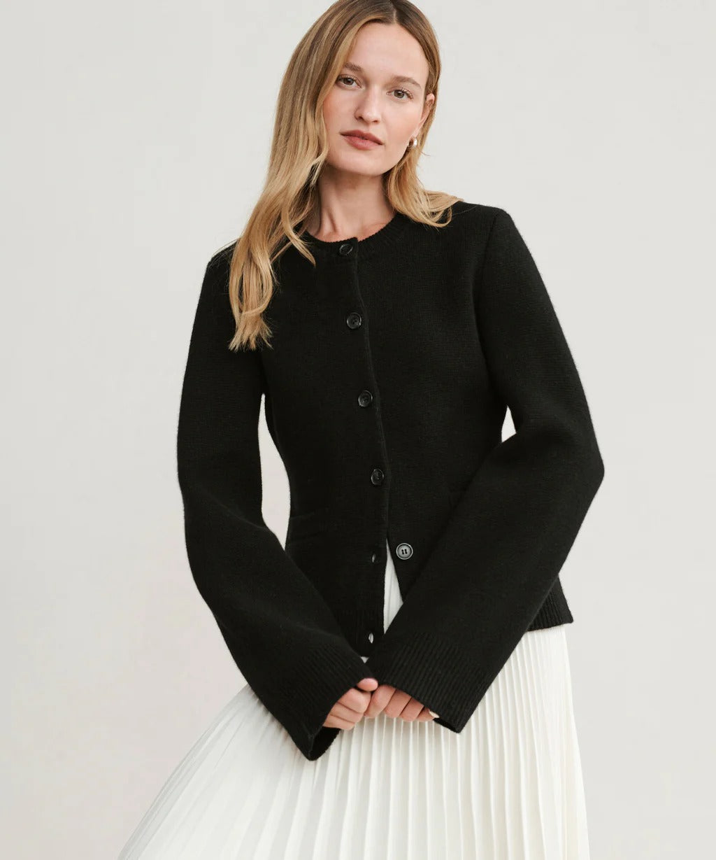 Camilla | Elegante Cardigan Sweater