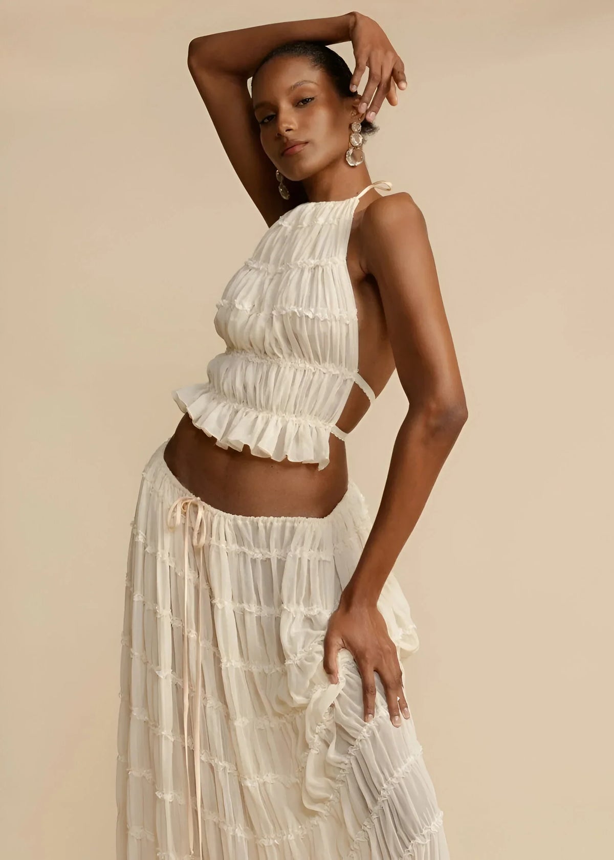 Leonie | Elegant halterneck-topp med matchande kjolset